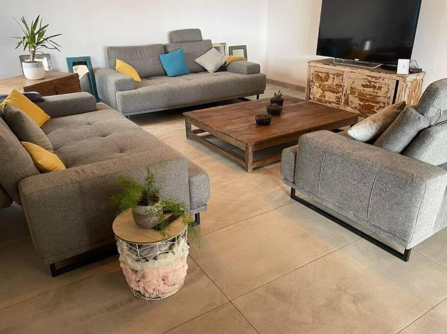 La Villa Jujubes Avec Piscine Chauffee - 5 Chambres Spacieuses Le Bois de Nefles  Kültér fotó