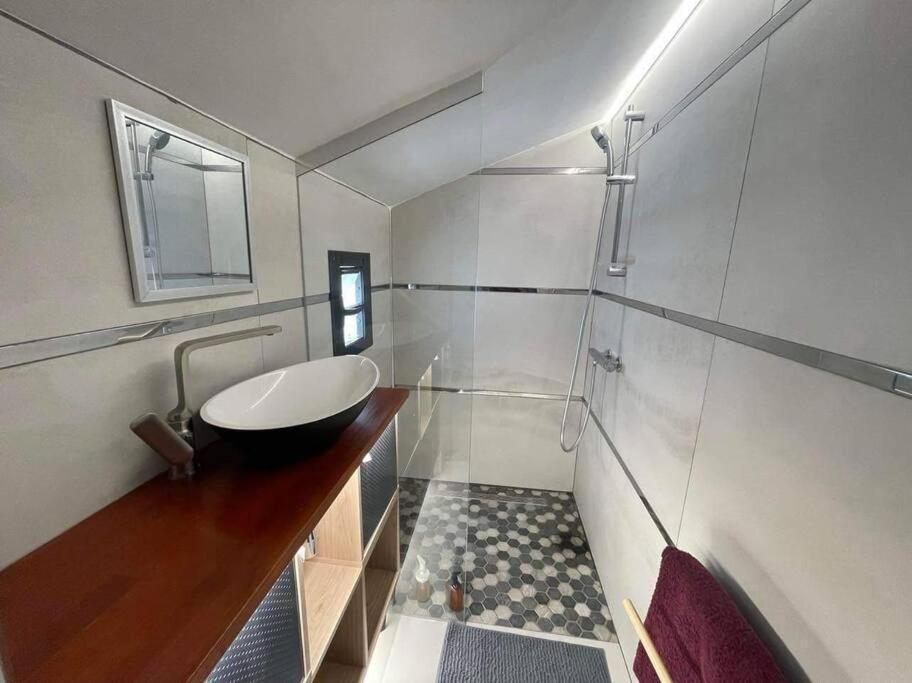 La Villa Jujubes Avec Piscine Chauffee - 5 Chambres Spacieuses Le Bois de Nefles  Kültér fotó
